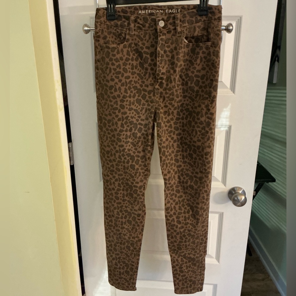 American Eagle Outfitters Women's Skinny Jeans - Brown Leopard Print